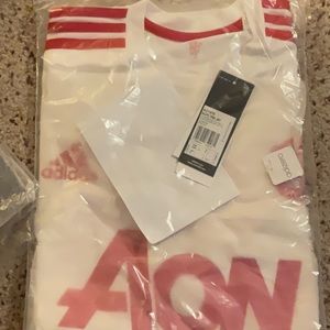 Adidas Manchester jersey
